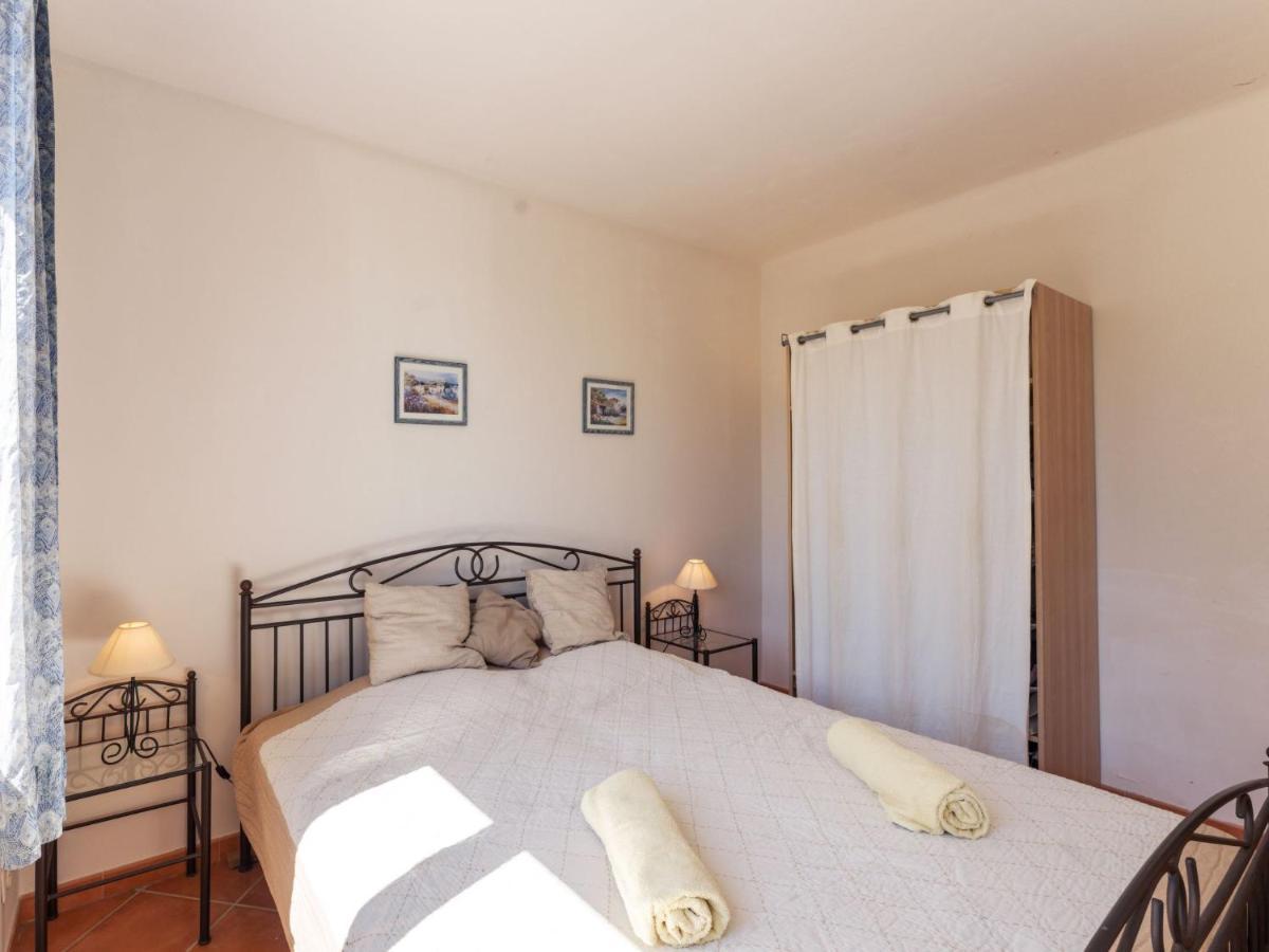Holiday Home Les Ecureuils By Interhome Saint-Pantaléon Exterior foto